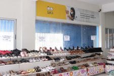 bazar-de-natal-da-fundacao-sara-oferece-mais-de-seis-mil-itens;-veja-como-participar