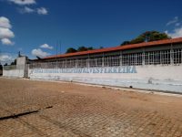 estudante-ateia-fogo-em-sala-de-aula-e-esfaqueia-tres-colegas-numa-escola-de-mg